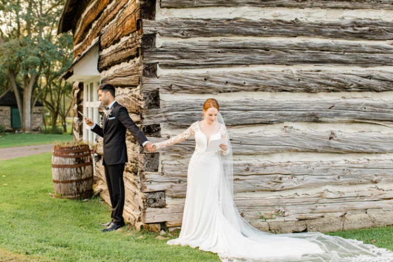 Last Minute Wedding Planning Tips for Couples Planning 2021 Weddings